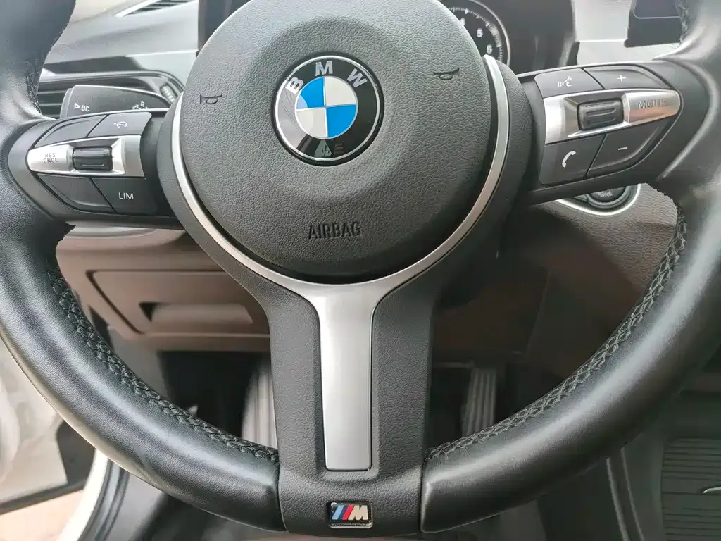 BMW X1 2021 из CN, фото 8
