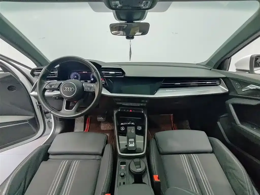 Audi A3 — фото 9