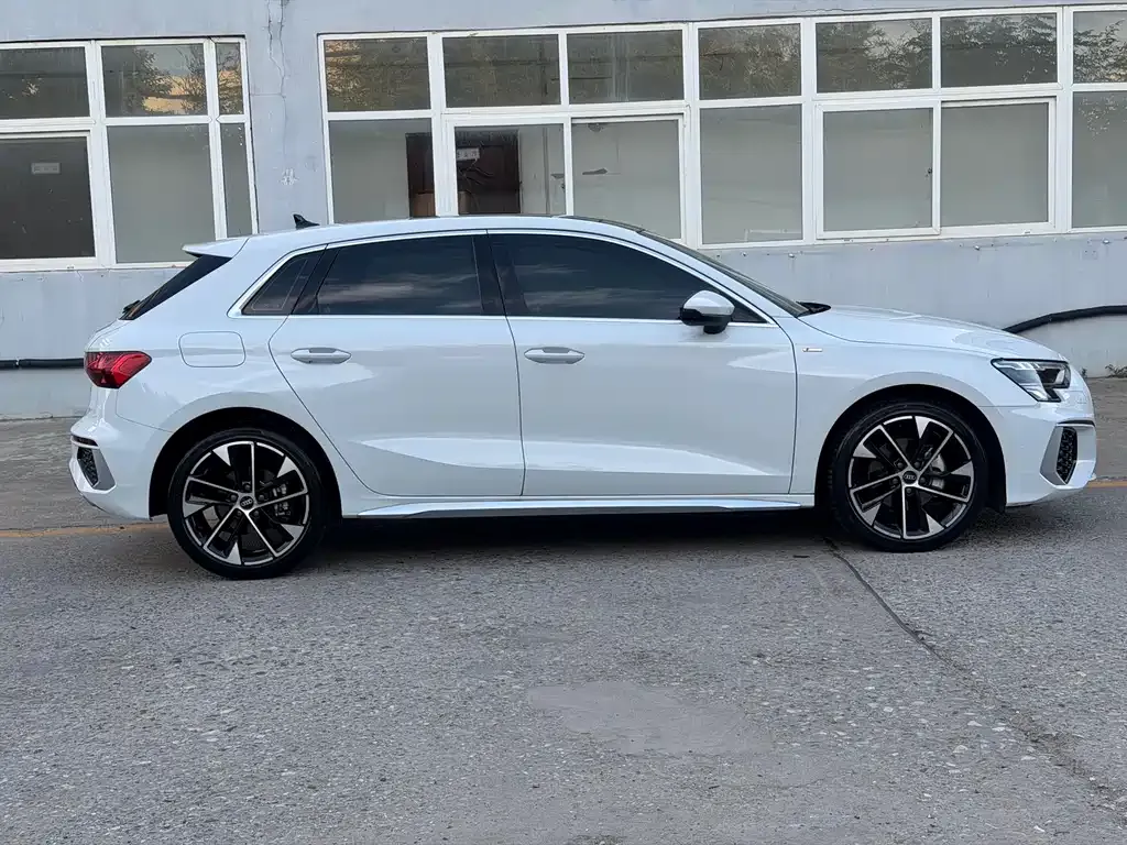 Audi A3 — фото 7