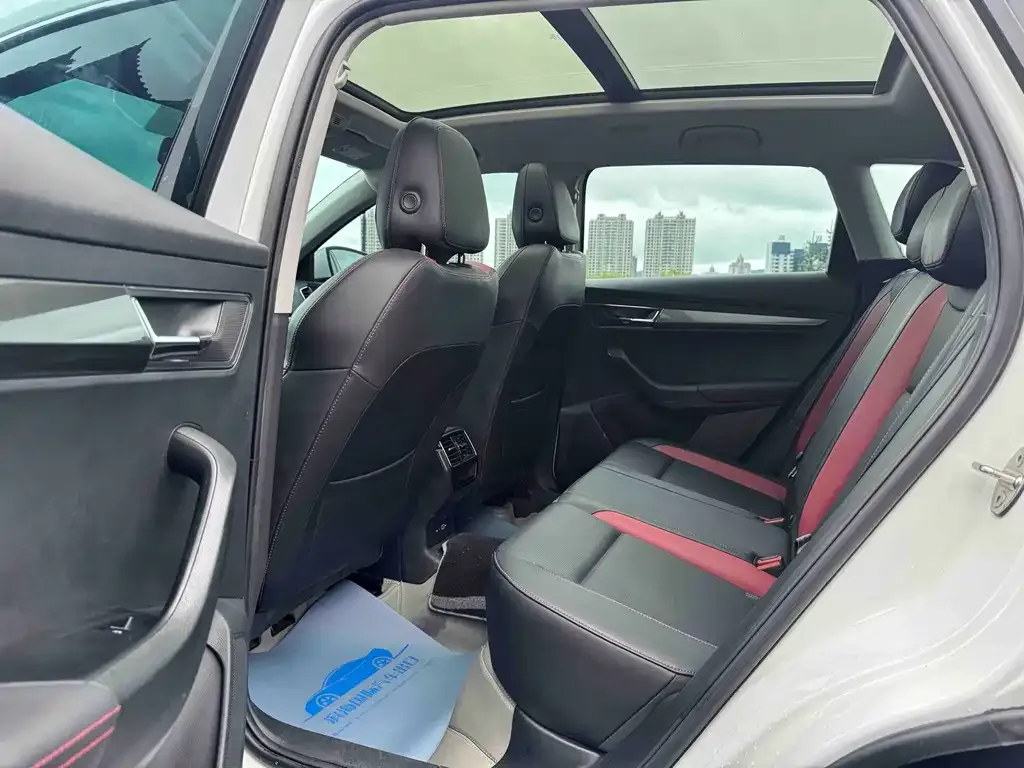 Skoda Karoq — фото 2