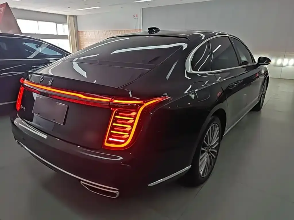 Hongqi H9 — фото 2