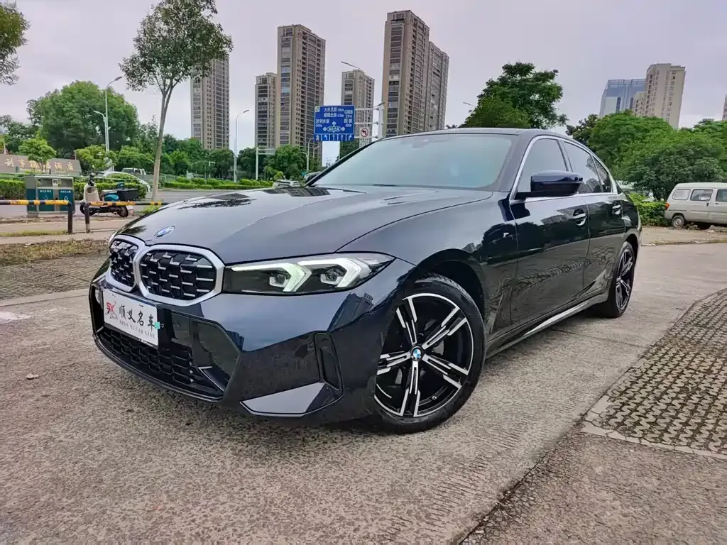 BMW 3 Series — фото 1