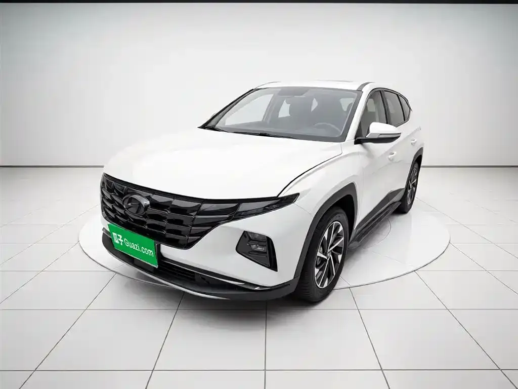 Hyundai Tucson — фото 1