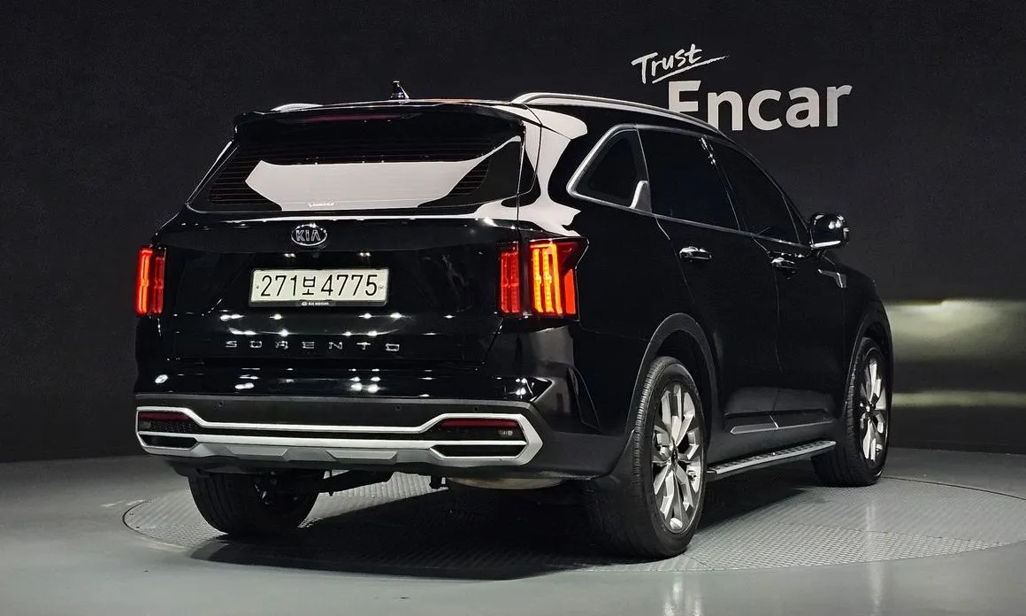 Kia Sorento — фото 4
