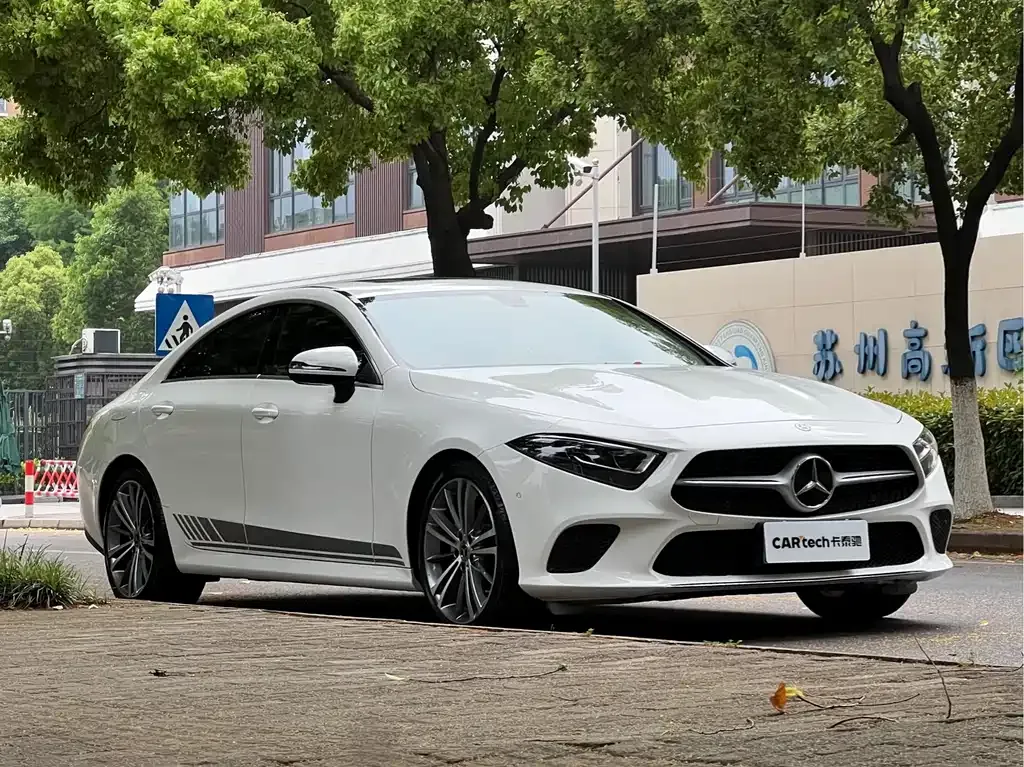 Mercedes-Benz CLS — фото 8
