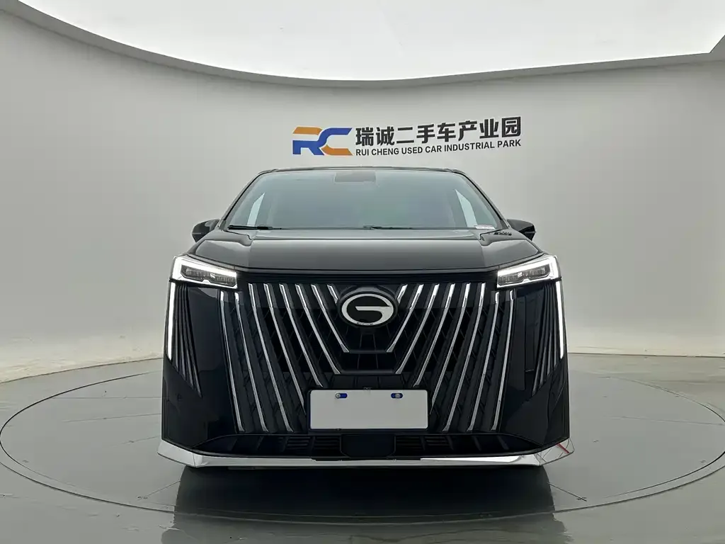 GAC Motor Trumpchi M8 — фото 2