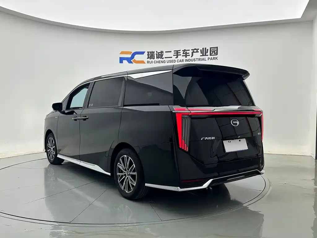 GAC Motor Trumpchi M8 — фото 8