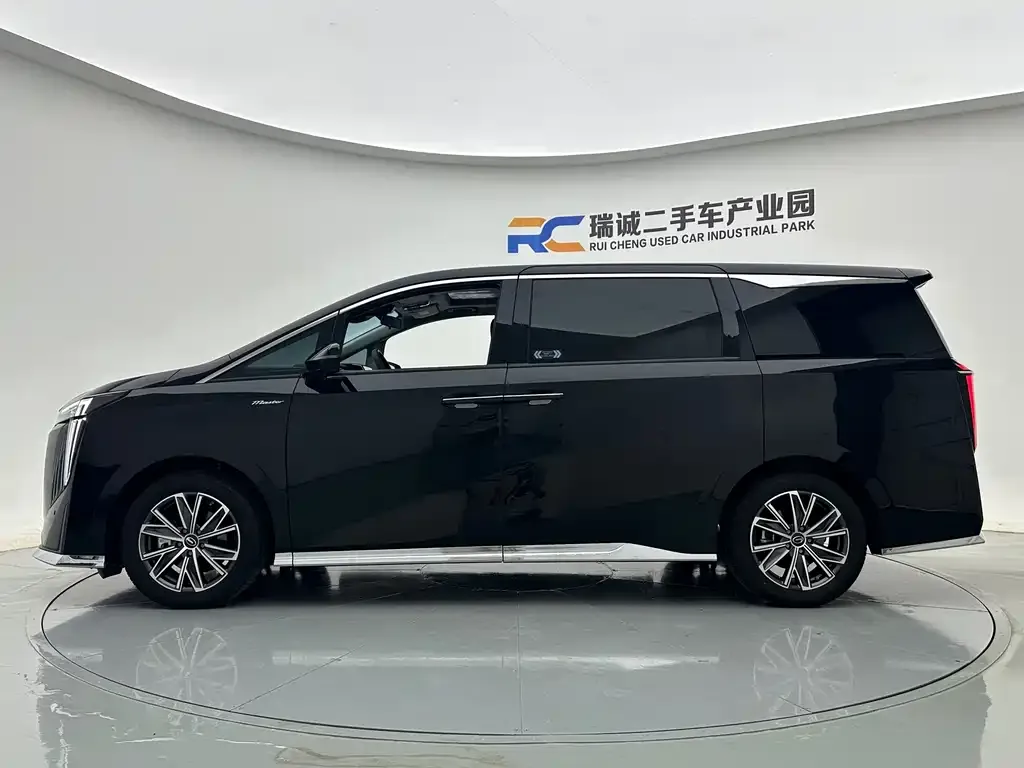 GAC Motor Trumpchi M8 — фото 7