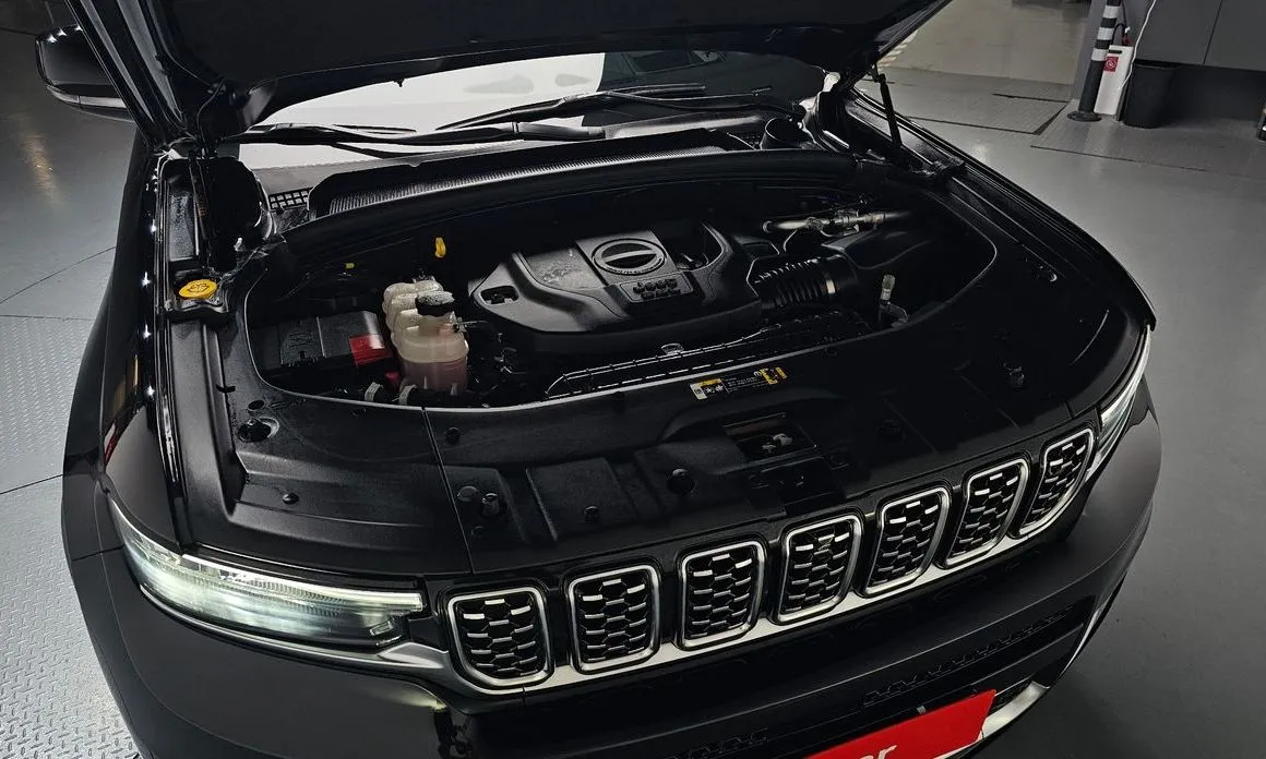 Jeep Cherokee — фото 10
