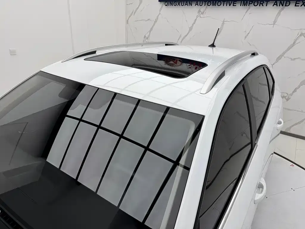 Skoda Kamiq — фото 2