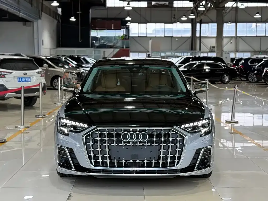 Audi A8 — фото 8