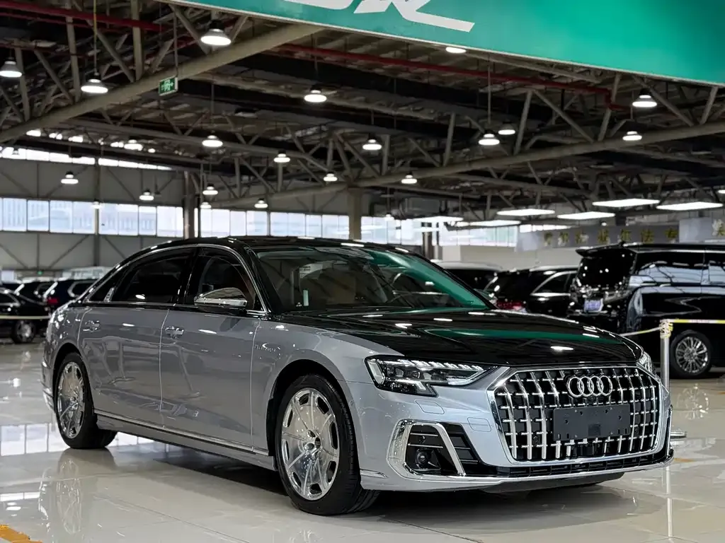 Audi A8 — фото 3