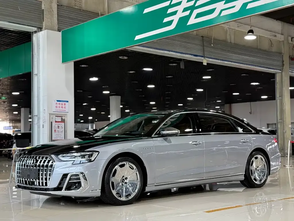 Audi A8 — фото 10