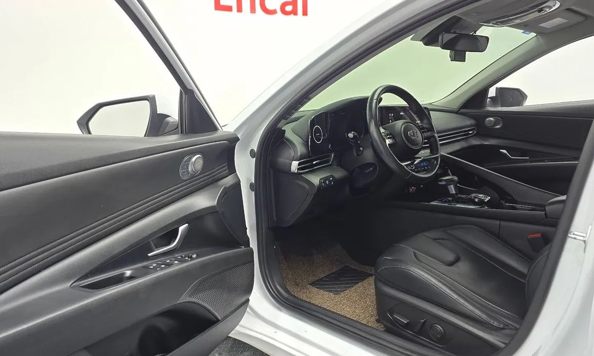 Hyundai AVANTE — фото 6