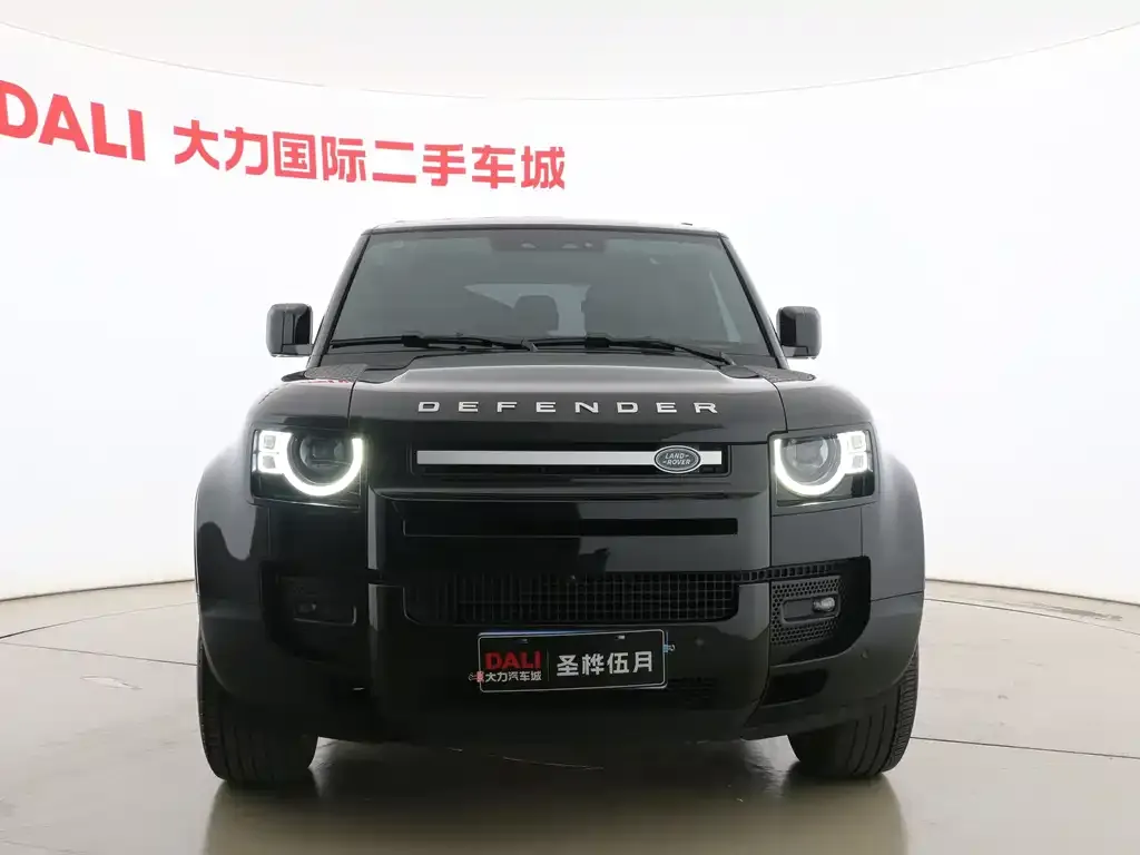 Land Rover Defender 2023 из CN, фото 2