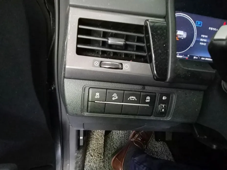 KG Mobility (Ssangyong) Rexton — фото 4