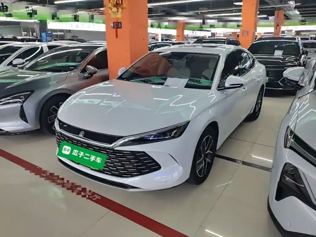 BYD Qin L — фото 9