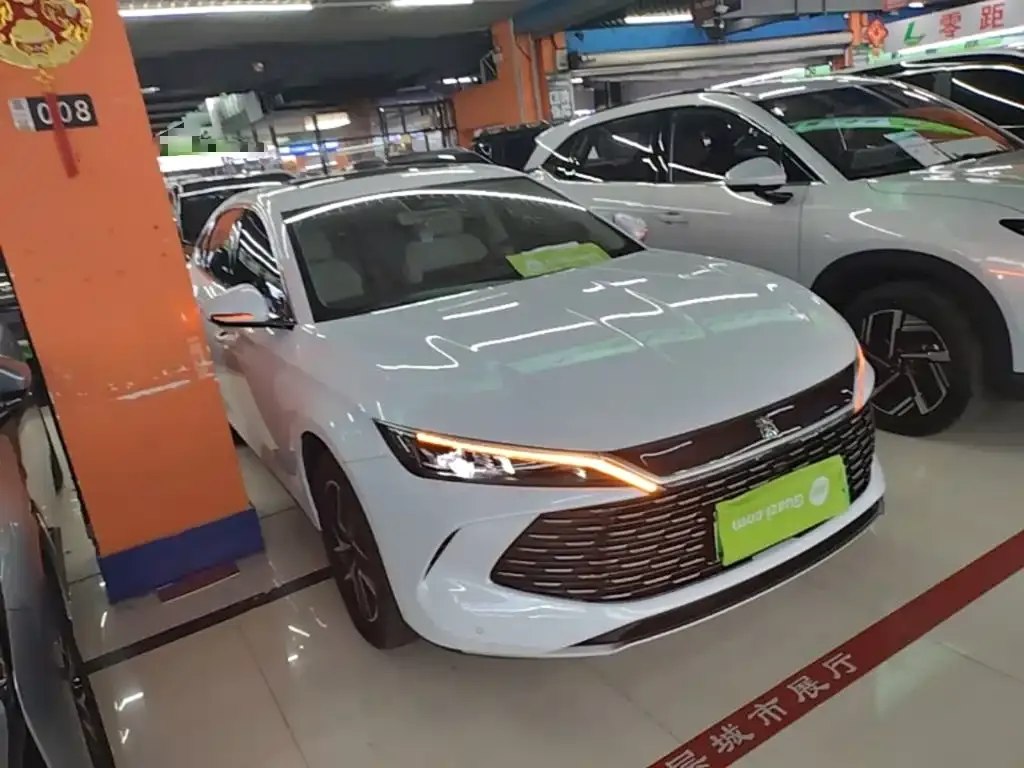 BYD Qin L — фото 10