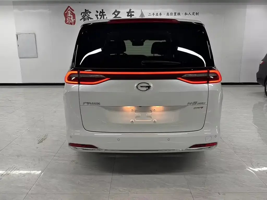 GAC Motor Trumpchi M6 — фото 2