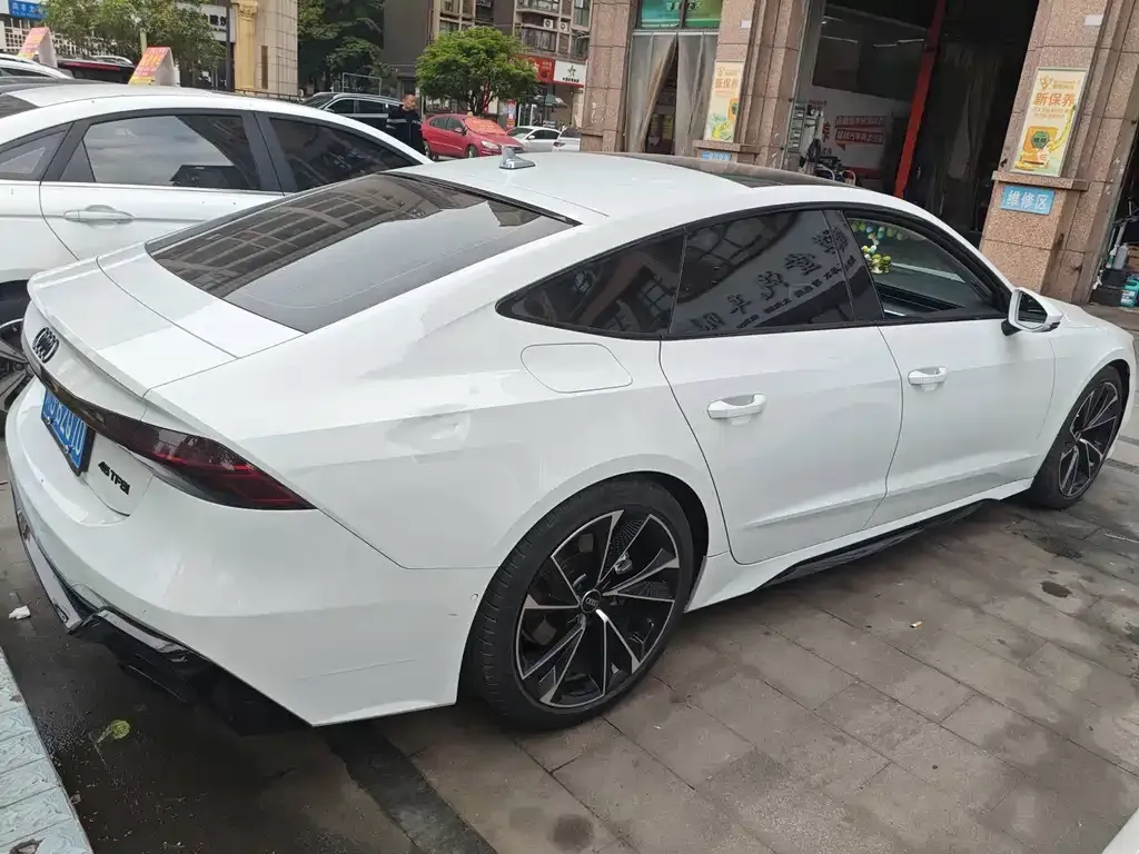 Audi A7 — фото 6