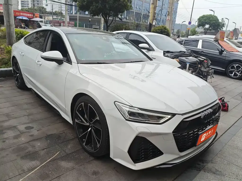 Audi A7 — фото 8