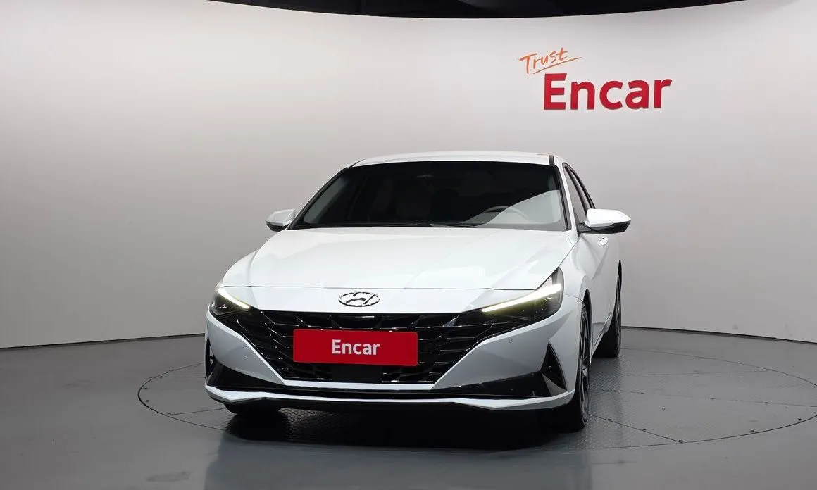 Hyundai AVANTE — фото 2