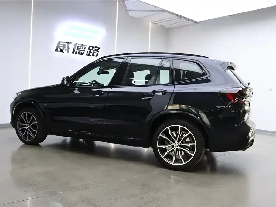 BMW X3 — фото 8