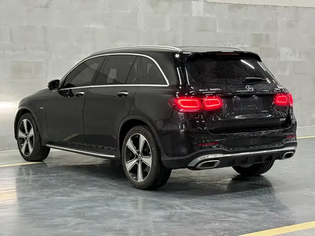 Mercedes-Benz GLC — фото 8
