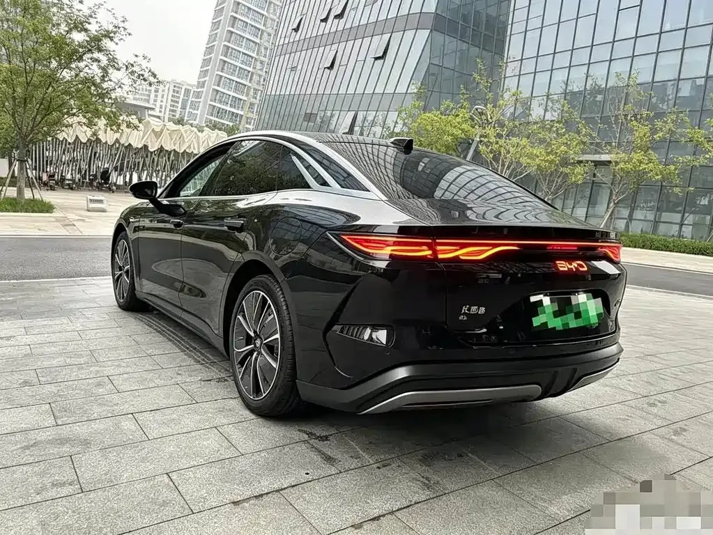 BYD Han L — фото 7
