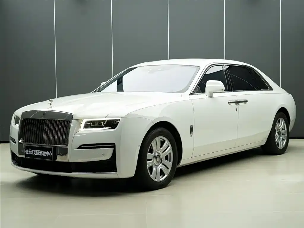 Rolls-Royce Ghost — фото 6