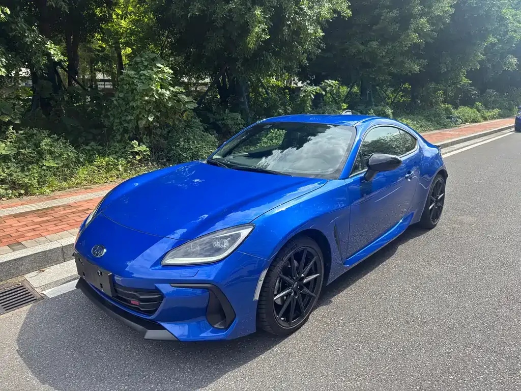 Subaru BRZ — фото 1