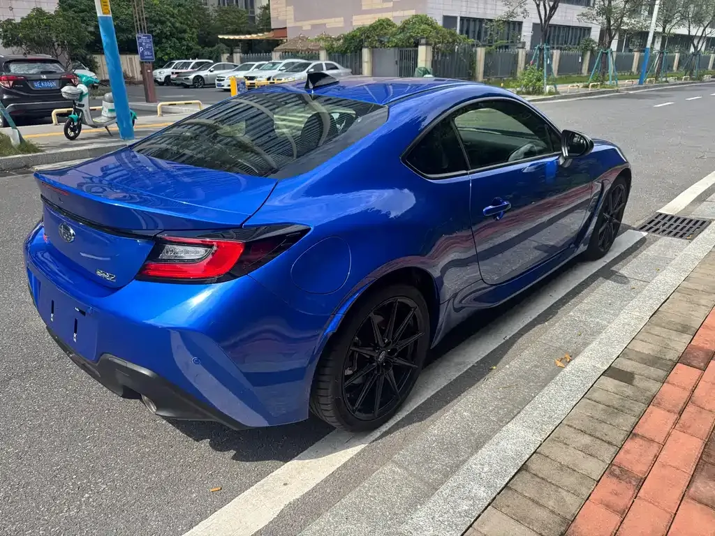 Subaru BRZ — фото 8
