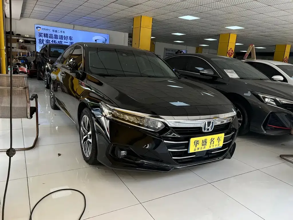 Honda Accord — фото 5
