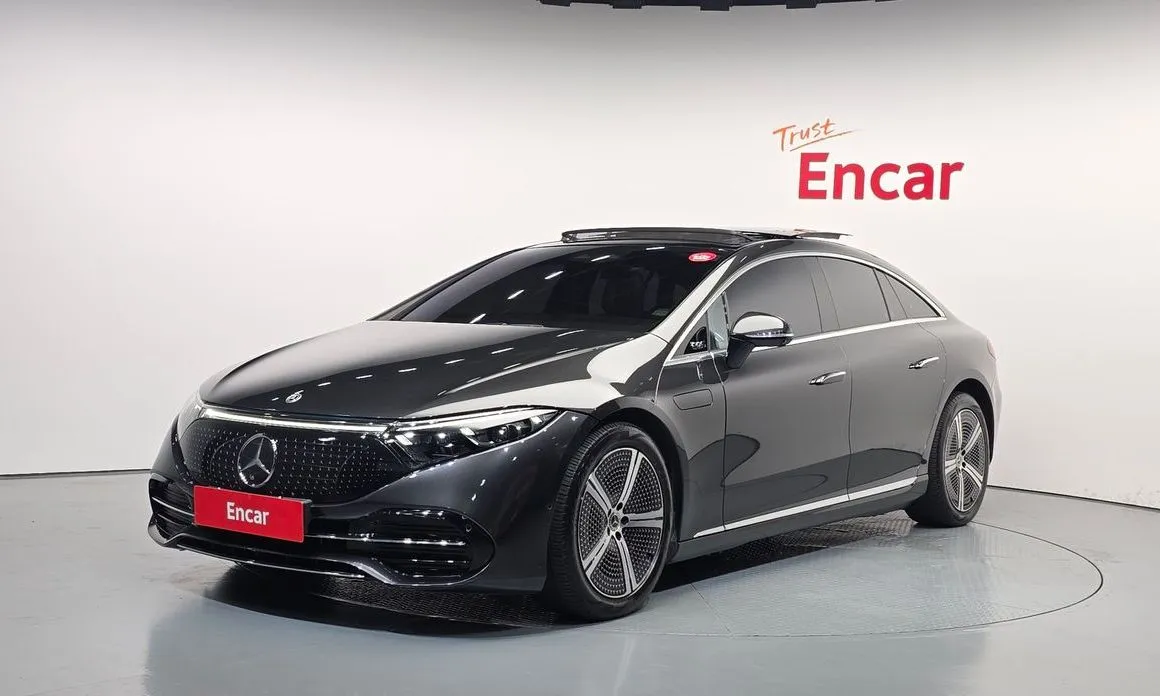 Mercedes-Benz EQS