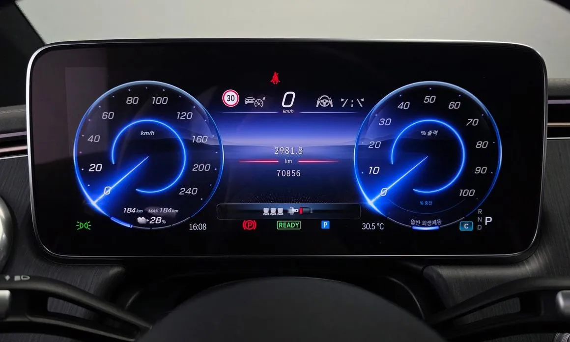 Mercedes-Benz EQS 2022 из KR, фото 4
