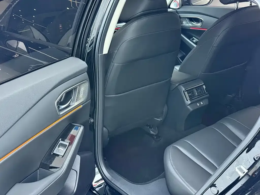 Honda Accord — фото 3