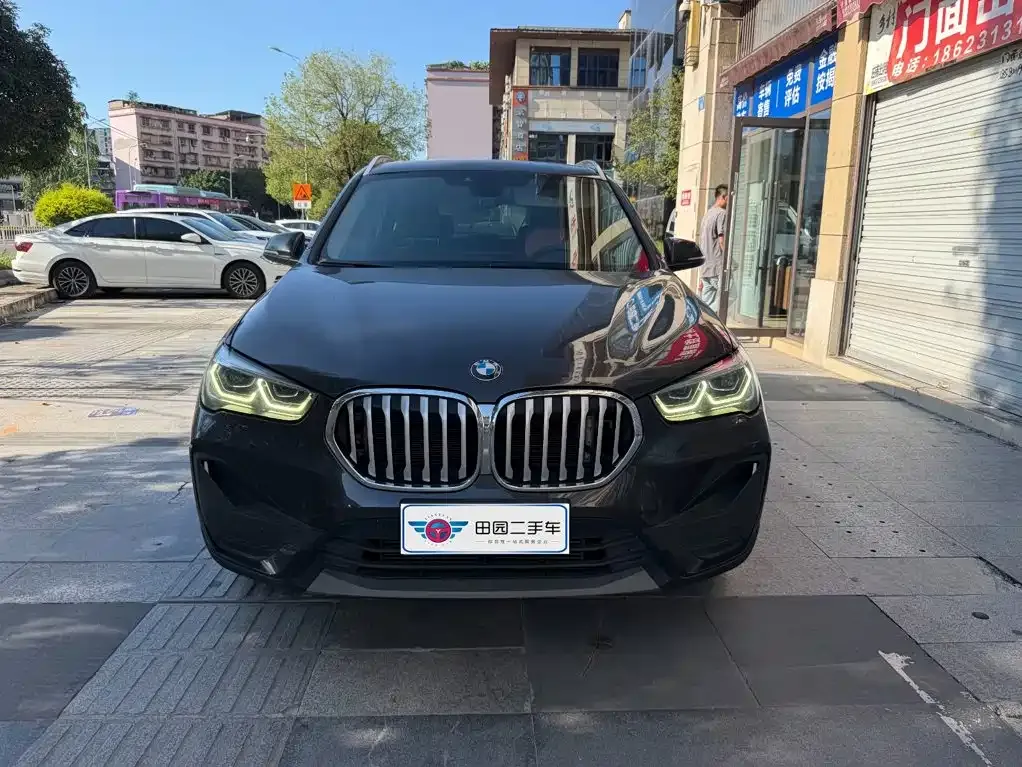 BMW X1 — фото 2