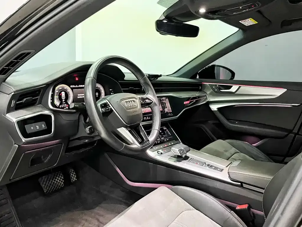 Audi A6L New Energy — фото 10