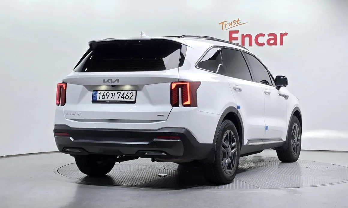 Kia Sorento — фото 3