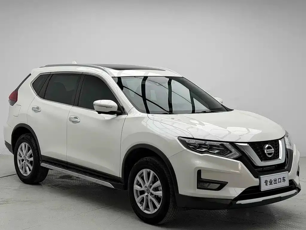 Nissan X-Trail — фото 7