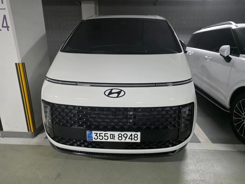 Hyundai Staria — фото 1