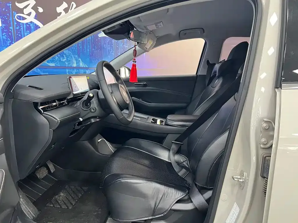 Baojun Yunhai 2025 из CN, фото 7