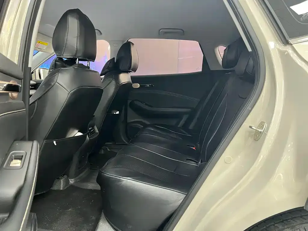 Baojun Yunhai 2025 из CN, фото 3