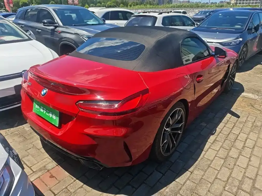 BMW Z4 — фото 9