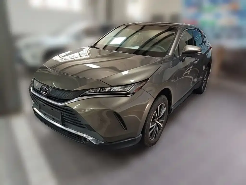 Toyota Harrier — фото 7