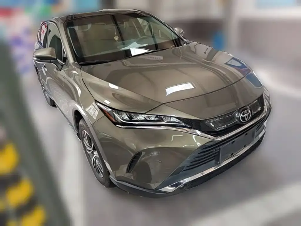 Toyota Harrier — фото 4