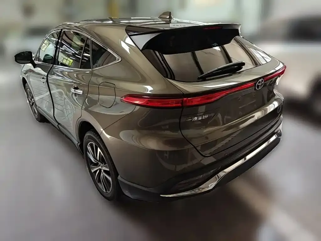 Toyota Harrier — фото 9
