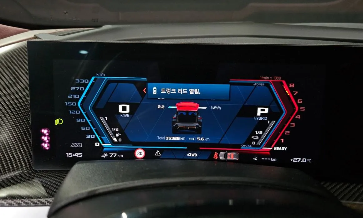 BMW XM — фото 6