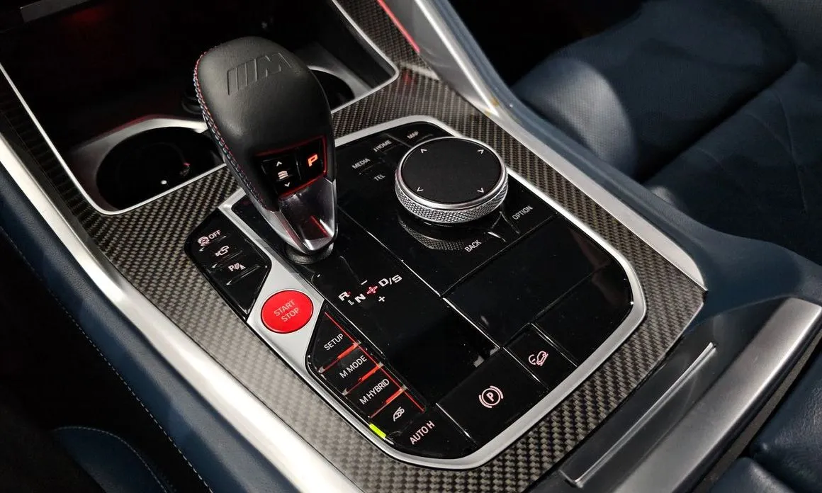 BMW XM — фото 9