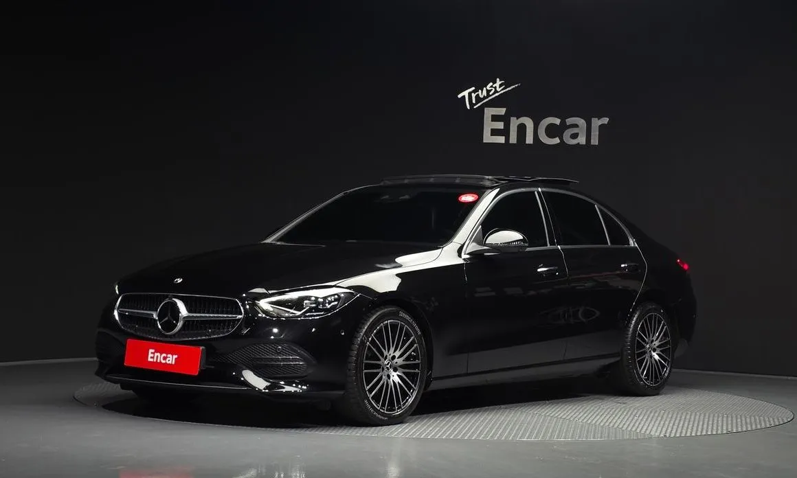 Mercedes-Benz C-Class — фото 1